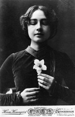 Harriet Bosse som Damen i Till Damaskus på Dramatiska teatern 1900.
Foto: Herman Hamnqvist
