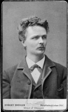 Bildnr 18 August Strindberg 1882 Foto: Robert Roesler